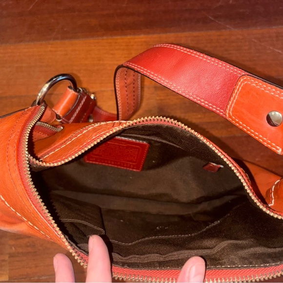 Coach Orange Soho Pleated Bag - Picture 4 of 5